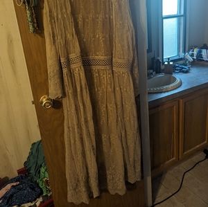 Sheer leaf embroidered duster